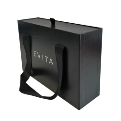 How do you wrap a box with a paper gift?