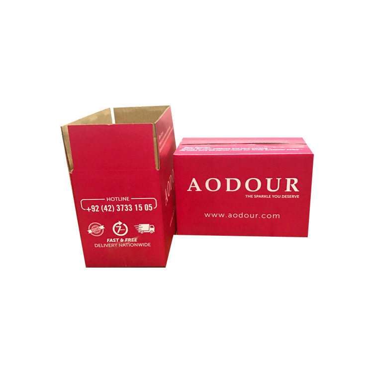 What Design Features Make a Metal Accessory Packaging Box Stand Out in a Crowded Retail Market