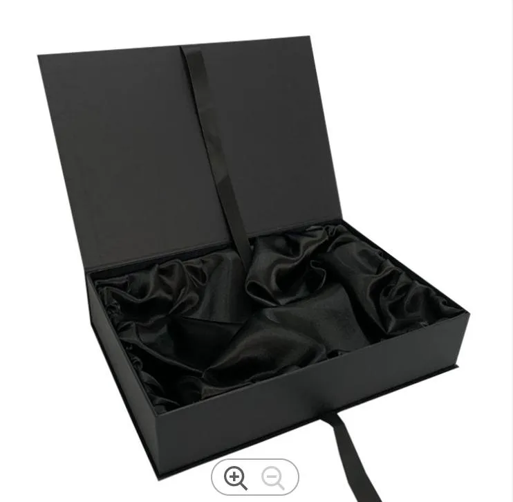 Custom Logo Rigid Paper Packaging Cardboard Matte Black Gift Box with Foam Insert