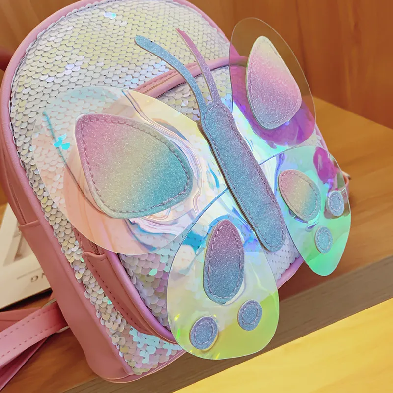 New 2-5 Children′s Sequin Backpack Kindergarten Schoolbag